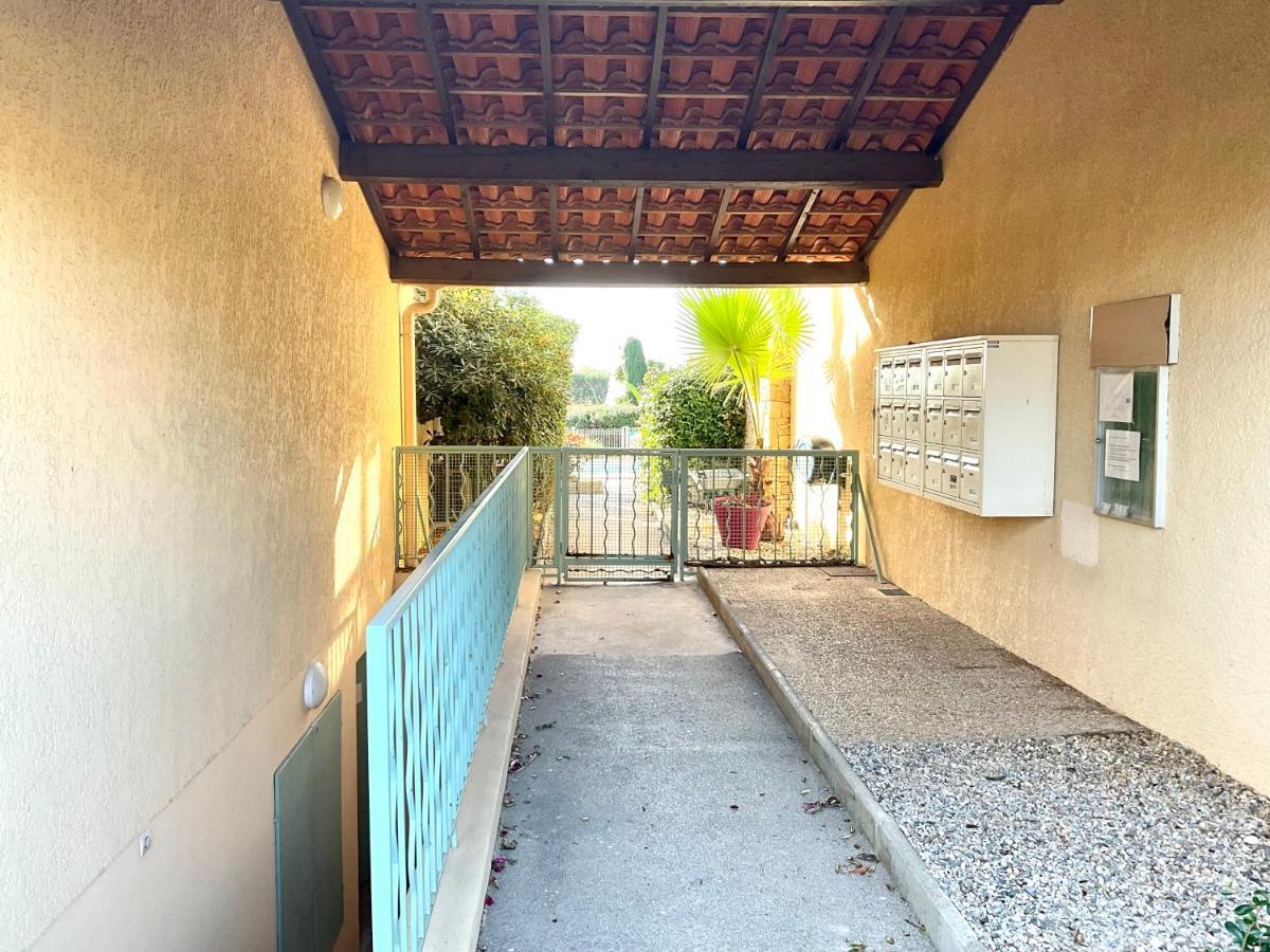Appartement Sanary Vue Mer Au Calme Extérieur photo